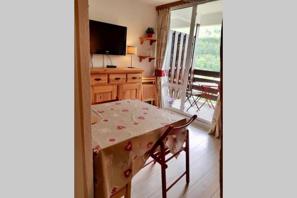 Les 2 Alpes, Et Authentique 4-6 Personnes Apartment